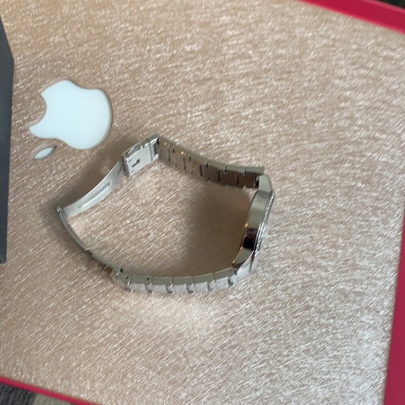 Tommy Hilfiger Watch - Picture 3 of 4